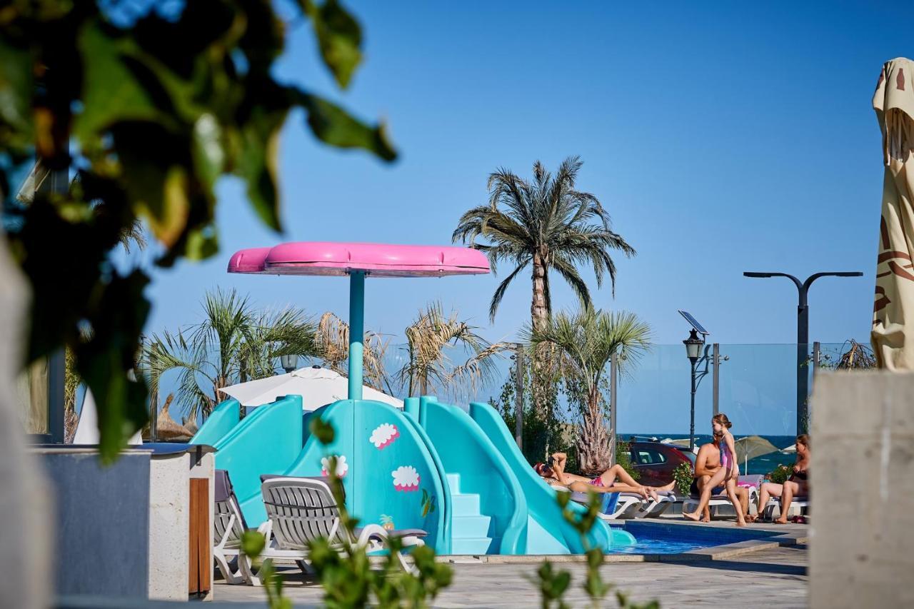 Sunrise King Studio Spa N Pool Beach Resort Năvodari Esterno foto